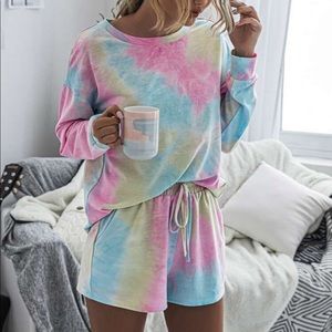 Tie Dye Matching Set Sweatshirt & Shorts
